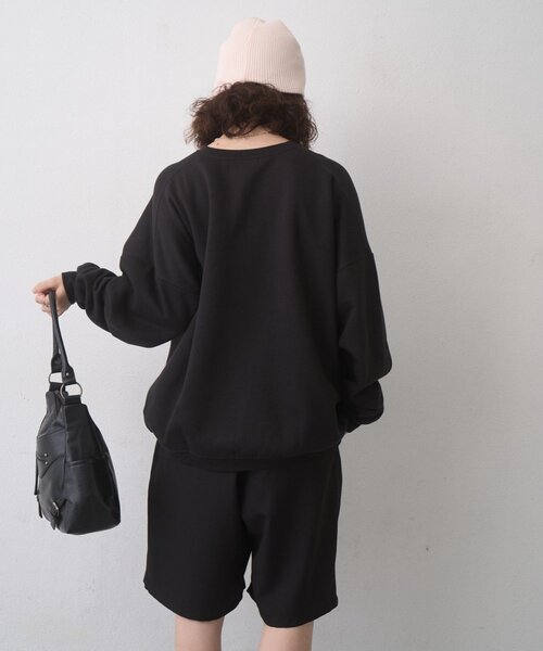 CIAOPANIC TYPY(チャオパニックティピー)の「【WEB限定】WRUD.ビッグシルエット裏起毛ロゴスウェット(スウェット・レディース・グレー/ブラック/ブラウン・MEDIUM/LARGE)」の15枚目の写真