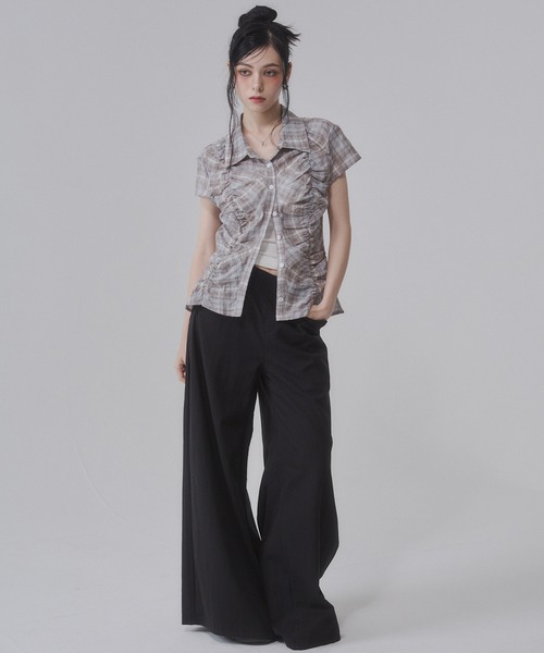 ENVYM(アンビー)の「ローライズルーズワイドパンツ(その他パンツ・レディース・カーキ/ブラック・SMALL)」の8枚目の写真