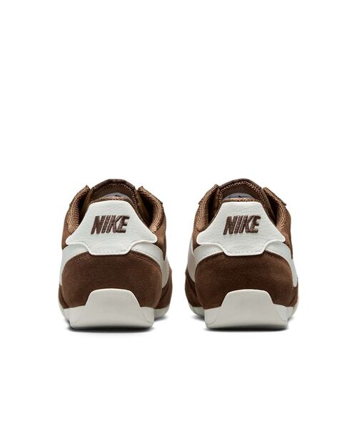 NIKE(ナイキ)の「ナイキ スプリント シスター ウィメンズシューズ / Nike Sprint Sister Women's Shoes IO8030-201 Cacao Wow(スニーカー・レディース・ブラウン系その他2・25/24.5/23/26/25.5/24/23.5/22.5/22)」の6枚目の写真