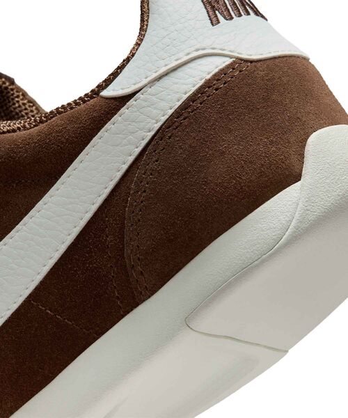 NIKE(ナイキ)の「ナイキ スプリント シスター ウィメンズシューズ / Nike Sprint Sister Women's Shoes IO8030-201 Cacao Wow(スニーカー・レディース・ブラウン系その他2・25/24.5/23/26/25.5/24/23.5/22.5/22)」の8枚目の写真