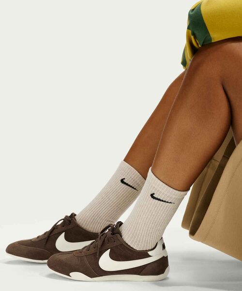 NIKE(ナイキ)の「ナイキ スプリント シスター ウィメンズシューズ / Nike Sprint Sister Women's Shoes IO8030-201 Cacao Wow(スニーカー・レディース・ブラウン系その他2・25/24.5/23/26/25.5/24/23.5/22.5/22)」の9枚目の写真
