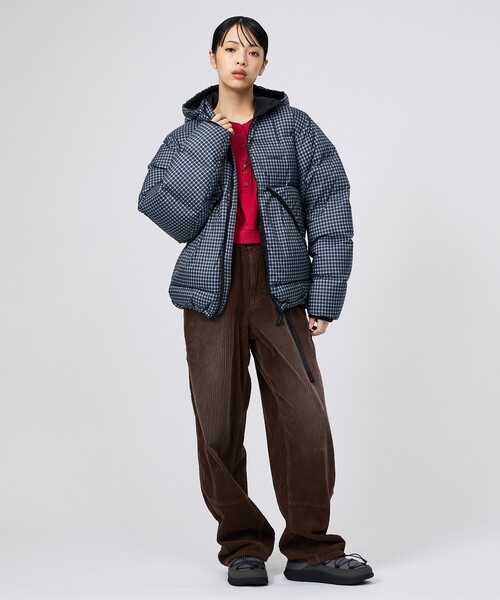 Gramicci(グラミチ)の「【GRAMICCI / グラミチ】HOODED DOWN / フーデットダウンジャケット / ユニセックス(ブルゾン・メンズ・ストライプ・L/M)」の6枚目の写真
