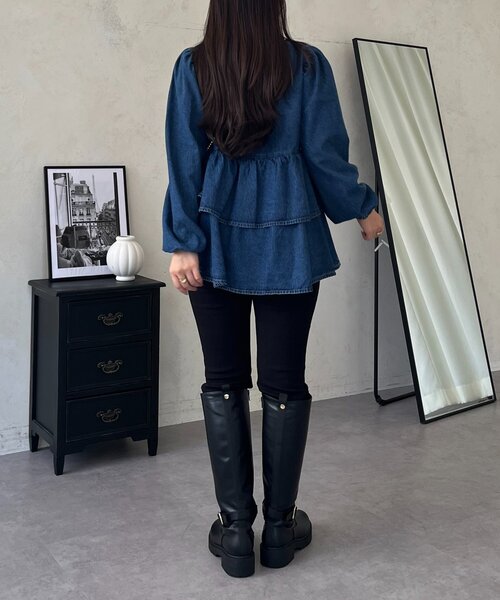 prose verse(プロズヴェール)の「ダブルフリルデニムペプラムブラウス(シャツ/ブラウス・レディース・ブルー・LARGE/MEDIUM/SMALL)」の14枚目の写真