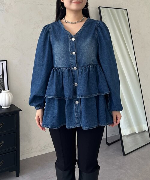 prose verse(プロズヴェール)の「ダブルフリルデニムペプラムブラウス(シャツ/ブラウス・レディース・ブルー・LARGE/MEDIUM/SMALL)」の16枚目の写真