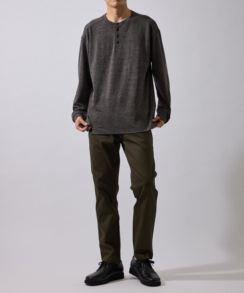 ADAM ET ROPE'（アダムエロペ）の「ヘンリーネックプルオーバー（Tシャツ/カットソー・メンズ・ダークブラウン/ブラック・L/M/LL）」の8枚目の写真