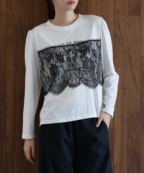 J by blue(ジェイバイブルー)の「ロングスリーブレースドッキングロゴTシャツ(Tシャツ/カットソー・レディース・ホワイト/ブラック・MEDIUM)」の3枚目の写真