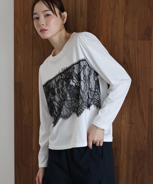 J by blue(ジェイバイブルー)の「ロングスリーブレースドッキングロゴTシャツ(Tシャツ/カットソー・レディース・ホワイト/ブラック・MEDIUM)」の5枚目の写真