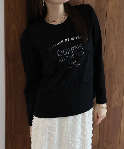 J by blue(ジェイバイブルー)の「ロングスリーブレースドッキングロゴTシャツ(Tシャツ/カットソー・レディース・ホワイト/ブラック・MEDIUM)」の7枚目の写真