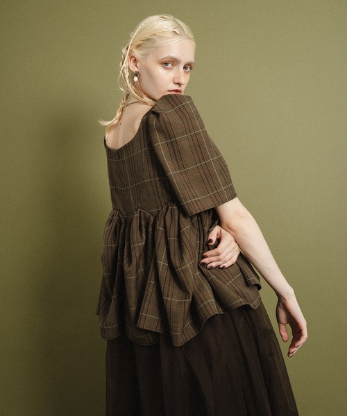 et.UNiVER(エトユニベール)の「check tulle Dress(ドレス・レディース・グリーン/ベージュ/ブラウン・SMALL/MEDIUM/LARGE)」の2枚目の写真