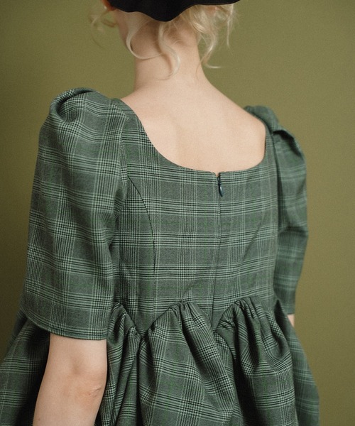 et.UNiVER(エトユニベール)の「check tulle Dress(ドレス・レディース・グリーン/ベージュ/ブラウン・SMALL/MEDIUM/LARGE)」の7枚目の写真