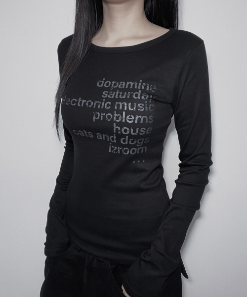 IZROOM(イズルーム)の「タイプ スリムフィット長袖トップス (BLACK)(Tシャツ/カットソー・レディース・その他・FREE)」の1枚目の写真