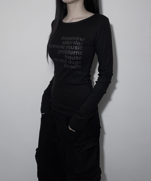 IZROOM(イズルーム)の「タイプ スリムフィット長袖トップス (BLACK)(Tシャツ/カットソー・レディース・その他・FREE)」の8枚目の写真