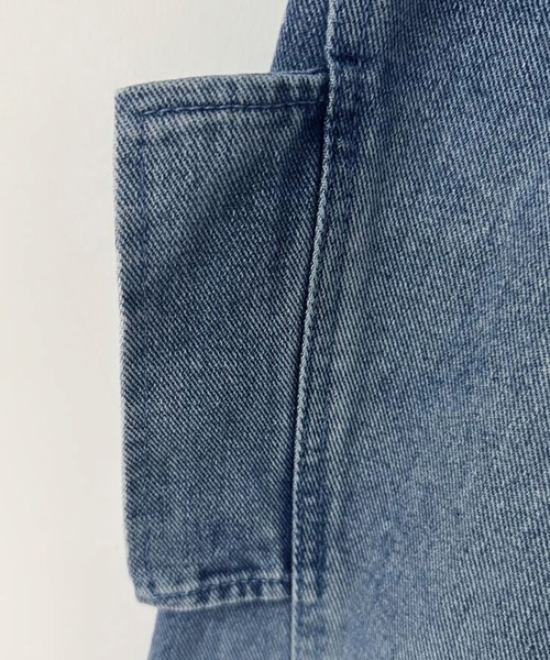 Doux Belle（ドゥーベル）の「ワイドカーゴデニムパンツ（デニムパンツ・レディース・ブラック/ブルー・SMALL/LARGE/MEDIUM/X-LARGE）」の17枚目の写真