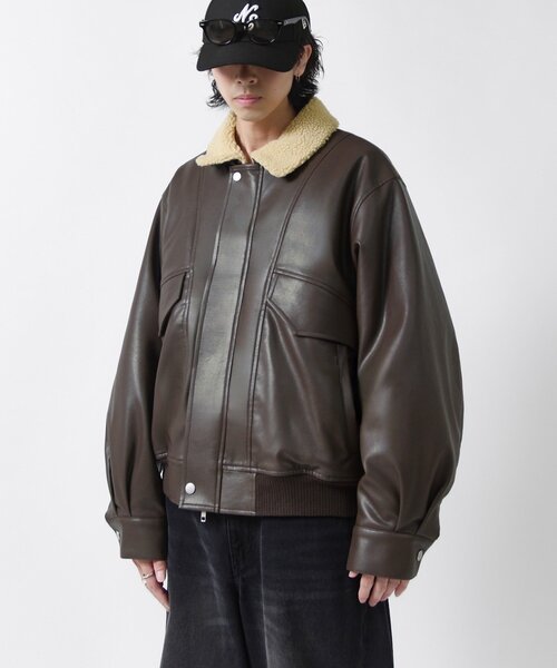 Lui's(ルイス)の「【Neucon】SHERPA COLLAR VOLUME A-2 BLOUSON / 2WAY襟ボアボリュームレザーA2ブルゾン / ジャケット(ブルゾン・メンズ・ブラック/ダークブラウン・1/2)」の7枚目の写真