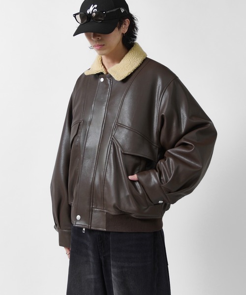 Lui's(ルイス)の「【Neucon】SHERPA COLLAR VOLUME A-2 BLOUSON / 2WAY襟ボアボリュームレザーA2ブルゾン / ジャケット(ブルゾン・メンズ・ブラック/ダークブラウン・1/2)」の22枚目の写真