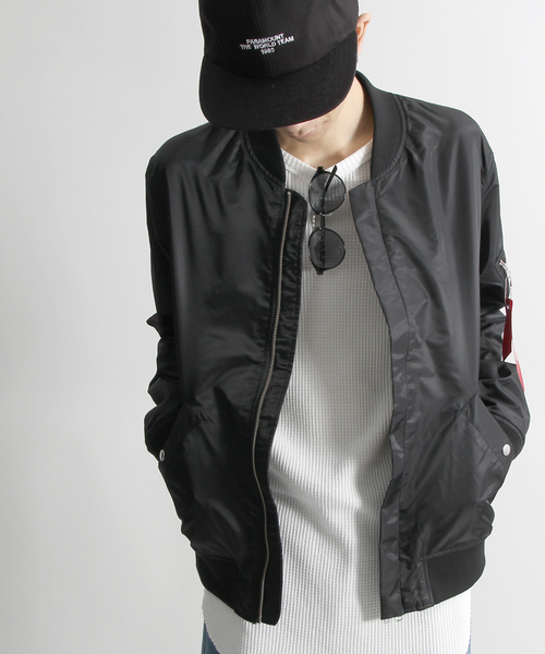 WEGO(ウィゴー)の「WEGO/ナイロンMA-1(MA-1・メンズ・ゴールド/レッド/ブラック/カーキ/ワイン/ネイビー・LARGE/MEDIUM)」の2枚目の写真