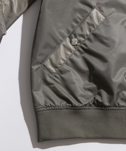 WEGO(ウィゴー)の「WEGO/ナイロンMA-1(MA-1・メンズ・ゴールド/レッド/ブラック/カーキ/ワイン/ネイビー・LARGE/MEDIUM)」の11枚目の写真