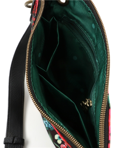 Desigual（デシグアル）の「「Desigual/デシグアル」バッグ（ショルダーバッグ・レディース・レッド系その他・ONE SIZE）」の7枚目の写真