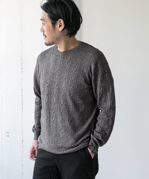 URBAN RESEARCH DOORS MENS（アーバンリサーチ ドアーズ メンズ）の「DOORS Chashmere Blend C/N Knit（ニット/セーター・メンズ・キャメル/グリーン/オフホワイト/グレー・38/40）」の2枚目の写真