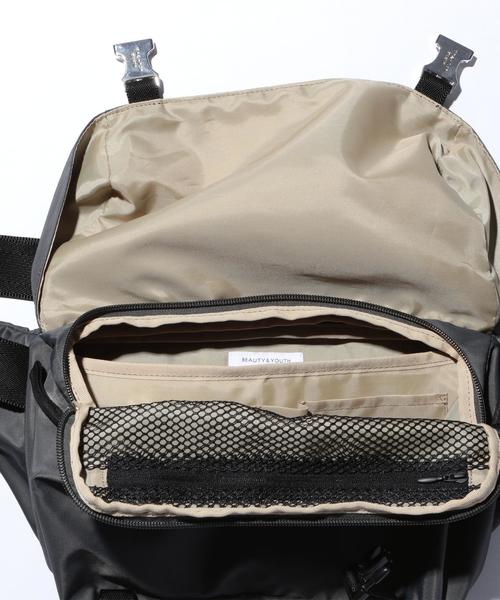 BEAUTY&YOUTH UNITED ARROWS（ビューティーアンドユースユナイテッドアローズ）の「by ナイロン ウエストバッグ ◆（ボディバッグ/ウエストポーチ・メンズ・グレー/ブラック・FREE）」の17枚目の写真