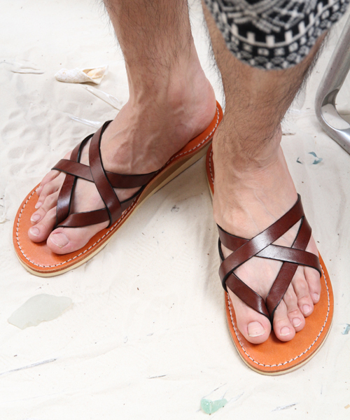 BEAMS（ビームス）の「TITO SANDAL / レザーサンダル（サンダル）」 - WEAR