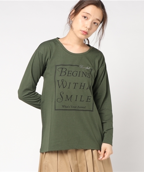 GeeRA（ジーラ）の「プリントロングＴシャツ（Tシャツ/カットソー・レディース・オフホワイト/グレー系その他/ホワイト系その他/ブラック系その他/カーキ・SMALL/LARGE/MEDIUM/X-LARGE）」の6枚目の写真