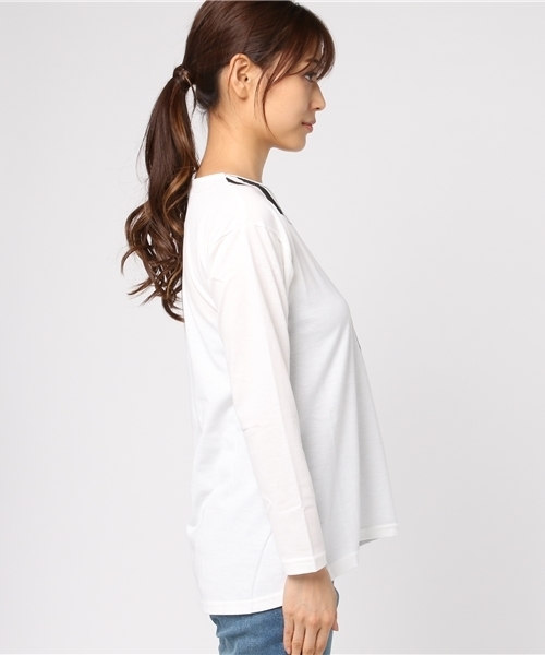 GeeRA（ジーラ）の「プリントロングＴシャツ（Tシャツ/カットソー・レディース・オフホワイト/グレー系その他/ホワイト系その他/ブラック系その他/カーキ・SMALL/LARGE/MEDIUM/X-LARGE）」の10枚目の写真