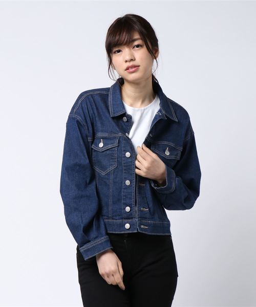 WEGO（ウィゴー）の「WEGO/ボリュームスリーブビッグシルエットデニムジャケット（デニムジャケット・レディース・インディゴブルー/ダークインディゴブルー・MEDIUM/LARGE）」の6枚目の写真