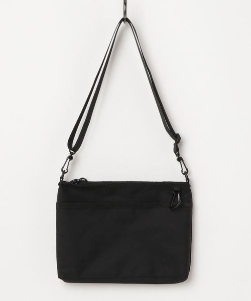 WEGO（ウィゴー）の「WEGO/ベーシックサコッシュ（ショルダーバッグ・メンズ・ブラック/その他1/その他2/ブラック系その他/ベージュ・FREE）」の8枚目の写真