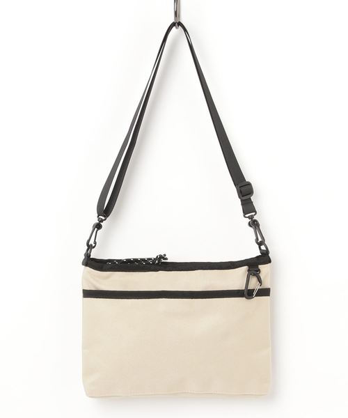 WEGO（ウィゴー）の「WEGO/ベーシックサコッシュ（ショルダーバッグ・メンズ・ブラック/その他1/その他2/ブラック系その他/ベージュ・FREE）」の21枚目の写真