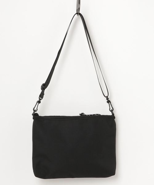 WEGO（ウィゴー）の「WEGO/ベーシックサコッシュ（ショルダーバッグ・メンズ・ブラック/その他1/その他2/ブラック系その他/ベージュ・FREE）」の11枚目の写真