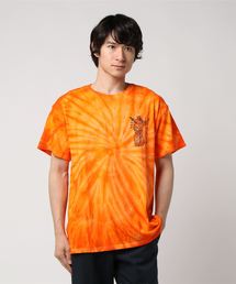 SURREAL�i�V�������A���j�́uHEADS�iT�V���c/�J�b�g�\�[�j�v