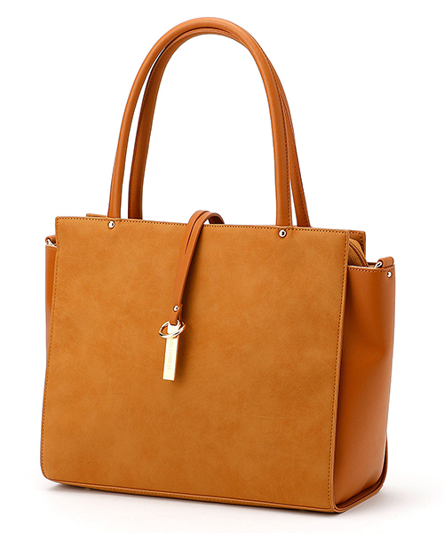 Mono Comme Ca モノコムサ の スエード ロゴプレート トート バッグ トートバッグ Wear