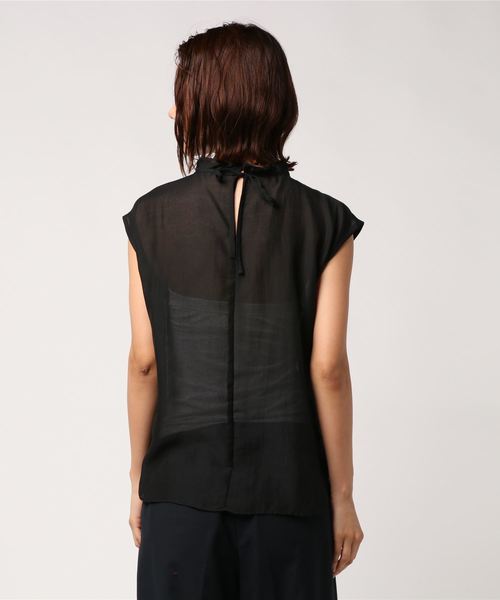 RIVE DROITE（リヴドロワ）の「タックフリルネックブラウス（シャツ/ブラウス・レディース・チャコールグレー/ブラック・FREE）」の4枚目の写真