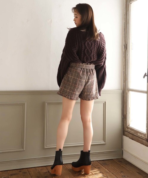 one after another NICE CLAUP（ワンアフターアナザーナイスクラップ）の「ベルト付きフリルショートパンツ（その他パンツ・レディース・アイボリー/グレー/ピンク/チェック/ブラック/ブラウン系その他・FREE）」の21枚目の写真