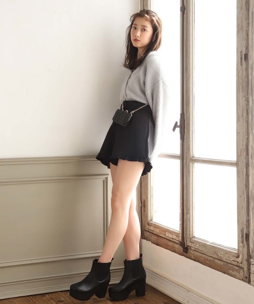 one after another NICE CLAUP（ワンアフターアナザーナイスクラップ）の「ベルト付きフリルショートパンツ（その他パンツ・レディース・アイボリー/グレー/ピンク/チェック/ブラック/ブラウン系その他・FREE）」の18枚目の写真