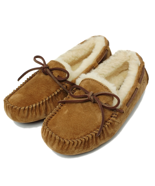 BEAUTY&YOUTH UNITED ARROWS(ビューティーアンドユースユナイテッドアローズ)の「BYBC UGG DAKOTA モカシン ◆(モカシン/デッキシューズ・レディース・ブラウン/ダークブラウン/レッド/グレー・6/7/5)」の1枚目の写真