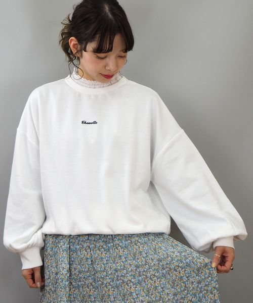 tiptop(ティップトップ)の「レース衿刺繍ロゴスウェットプルオーバー(スウェット・レディース・ブラック/ベージュ/オフホワイト・FREE)」の1枚目の写真