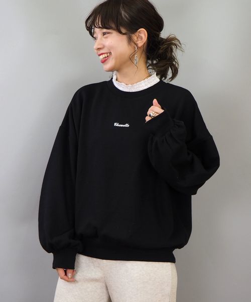 tiptop(ティップトップ)の「レース衿刺繍ロゴスウェットプルオーバー(スウェット・レディース・ブラック/ベージュ/オフホワイト・FREE)」の2枚目の写真