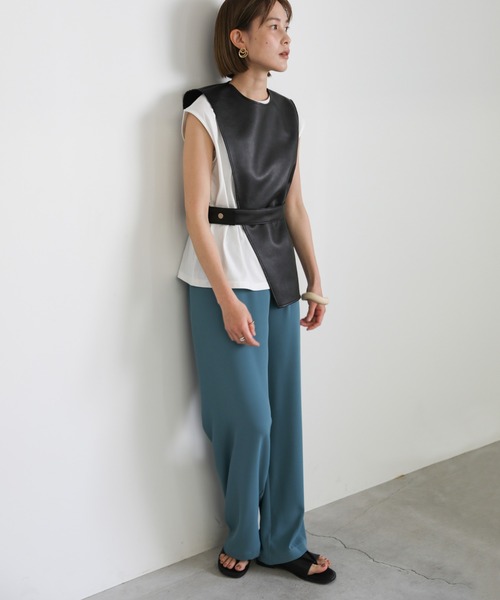 select MOCA（セレクトモカ）の「ディフォメーションフェイクレザーベスト（ベスト・レディース・ブラック/ベージュ・FREE）」の16枚目の写真