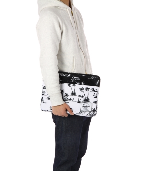 BEAUTY&YOUTH UNITED ARROWS(ビューティーアンドユースユナイテッドアローズ)の「【別注】<Herschel Supply for BY>MACCASE 13inch ALOHA/PCケース(スマホケース/カバー・メンズ・ホワイト/ブラック・ONE)」の7枚目の写真