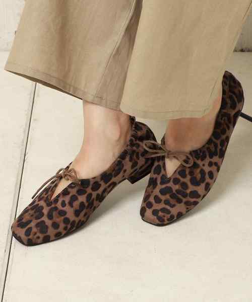 one after another NICE CLAUP（ワンアフターアナザーナイスクラップ）の「リボンつきバブーシュ（バレエシューズ・レディース・アイボリー/ピンクベージュ/レオパード・SMALL/MEDIUM/LARGE）」の3枚目の写真