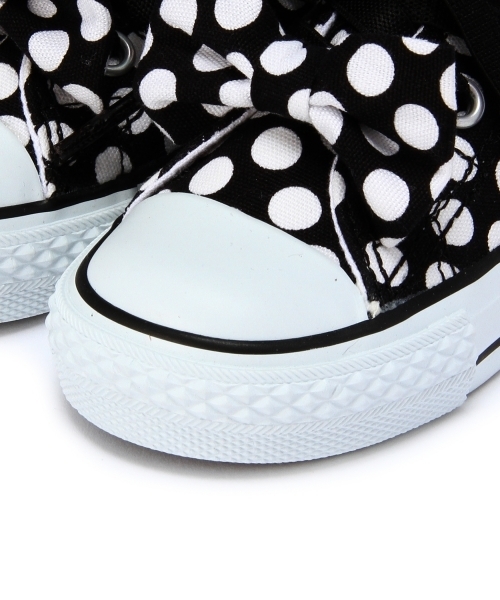 green label relaxing（グリーンレーベルリラクシング）の「[CONVERSE]チャイルド オールスター ボウタイ スリップ OX ◆（スニーカー・キッズ・ブラック/レッド・17cm/18cm/19cm/16cm/15cm）」の4枚目の写真