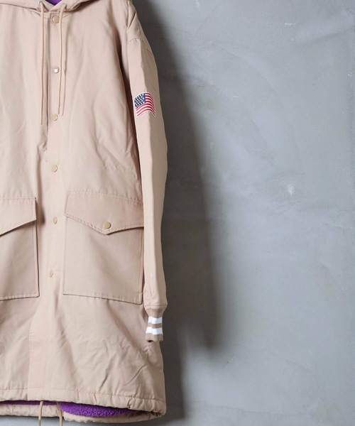 Champion(チャンピオン)の「【CHAMPION/チャンピオン】撥水フーデッドコート C3-Q603 中綿入り 星条旗 ワッペン バックプリント(その他アウター・メンズ・ベージュ/ネイビー・MEDIUM/LARGE/X-LARGE)」の8枚目の写真
