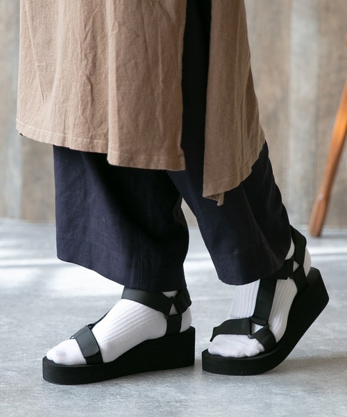 menue(メヌエ)の「ウェッジソール 面ファスナー スポーツ サンダル 5cmヒール(サンダル・レディース・ホワイト/ブラック/グレー/その他/ホワイト系その他/ピンクベージュ/レオパード/チャコールグレー/ブラウン系その他・LL/3L/XS/XXS/S/M/L/XXXS)」の19枚目の写真