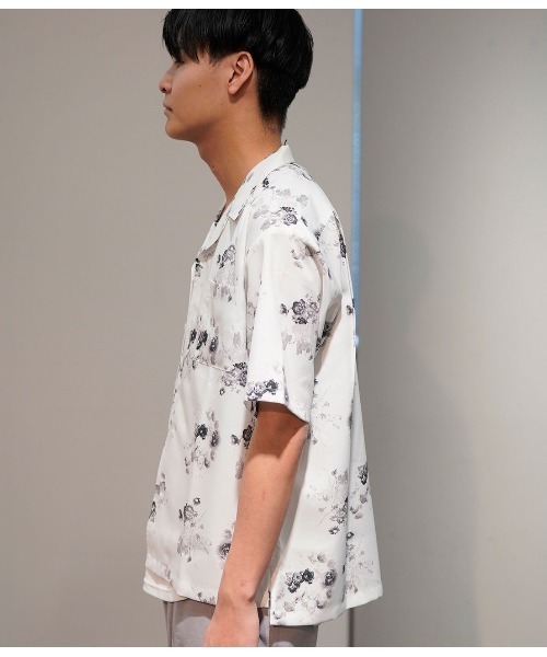 JUNRED(ジュンレッド)の「ルーズフラワー開襟シャツ(シャツ/ブラウス・メンズ・ホワイト/ブラック・FREE/M/L)」の11枚目の写真