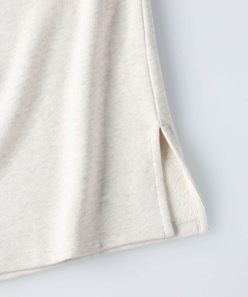 Champion(チャンピオン)の「【Champion】ハイネックチュニック(スウェット・レディース・ブラック/キナリ/ブラウン・M/L)」の5枚目の写真