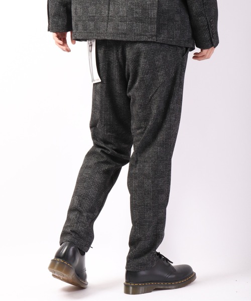 ROOT THREE(ルートスリー)の「ROOT THREE WEB限定 セットアップ スーツ ストレッチ TRチェック両面起毛ジャケット+トラウザーパンツ(セットアップ・メンズ・チャコールグレー・LL/M/L)」の11枚目の写真