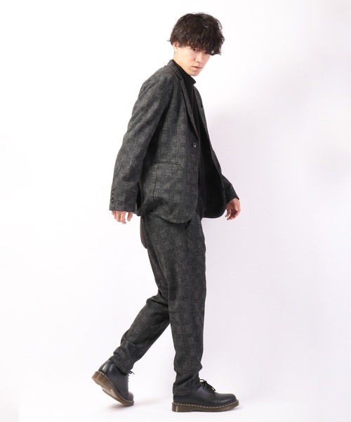 ROOT THREE(ルートスリー)の「ROOT THREE WEB限定 セットアップ スーツ ストレッチ TRチェック両面起毛ジャケット+トラウザーパンツ(セットアップ・メンズ・チャコールグレー・LL/M/L)」の16枚目の写真