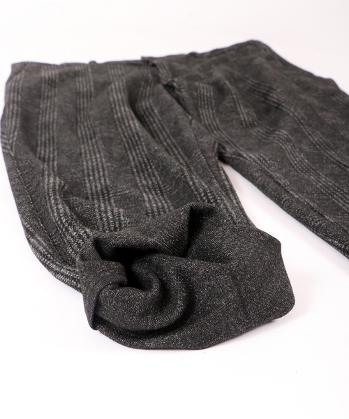 ROOT THREE(ルートスリー)の「ROOT THREE WEB限定 セットアップ スーツ ストレッチ TRチェック両面起毛ジャケット+トラウザーパンツ(セットアップ・メンズ・チャコールグレー・LL/M/L)」の8枚目の写真